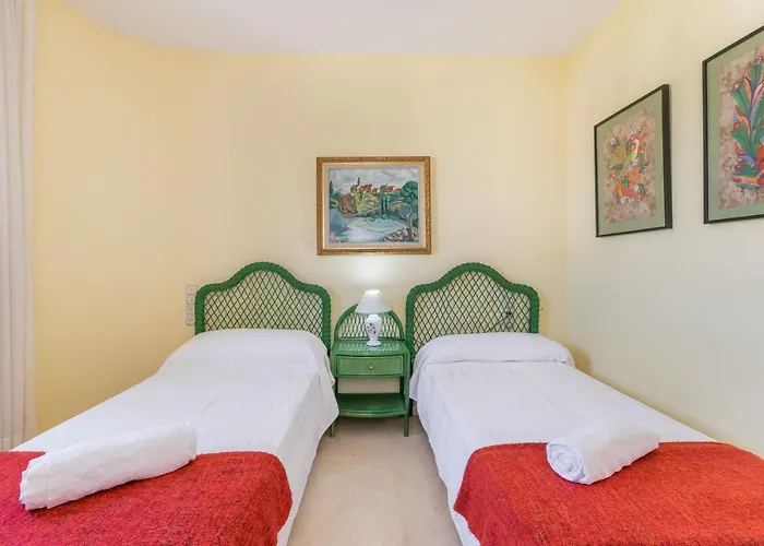 Estrella De Mar Σίτζες